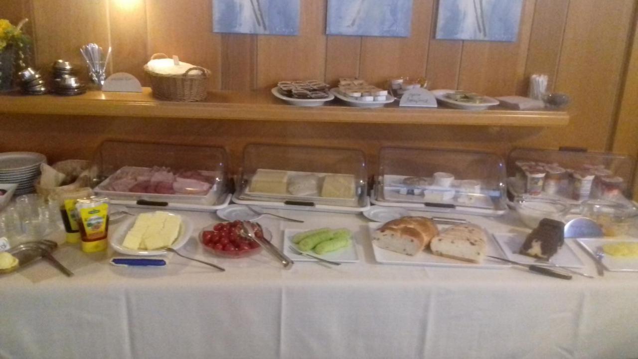 Hotel Am Bad Τούμπινγκεν Εξωτερικό φωτογραφία