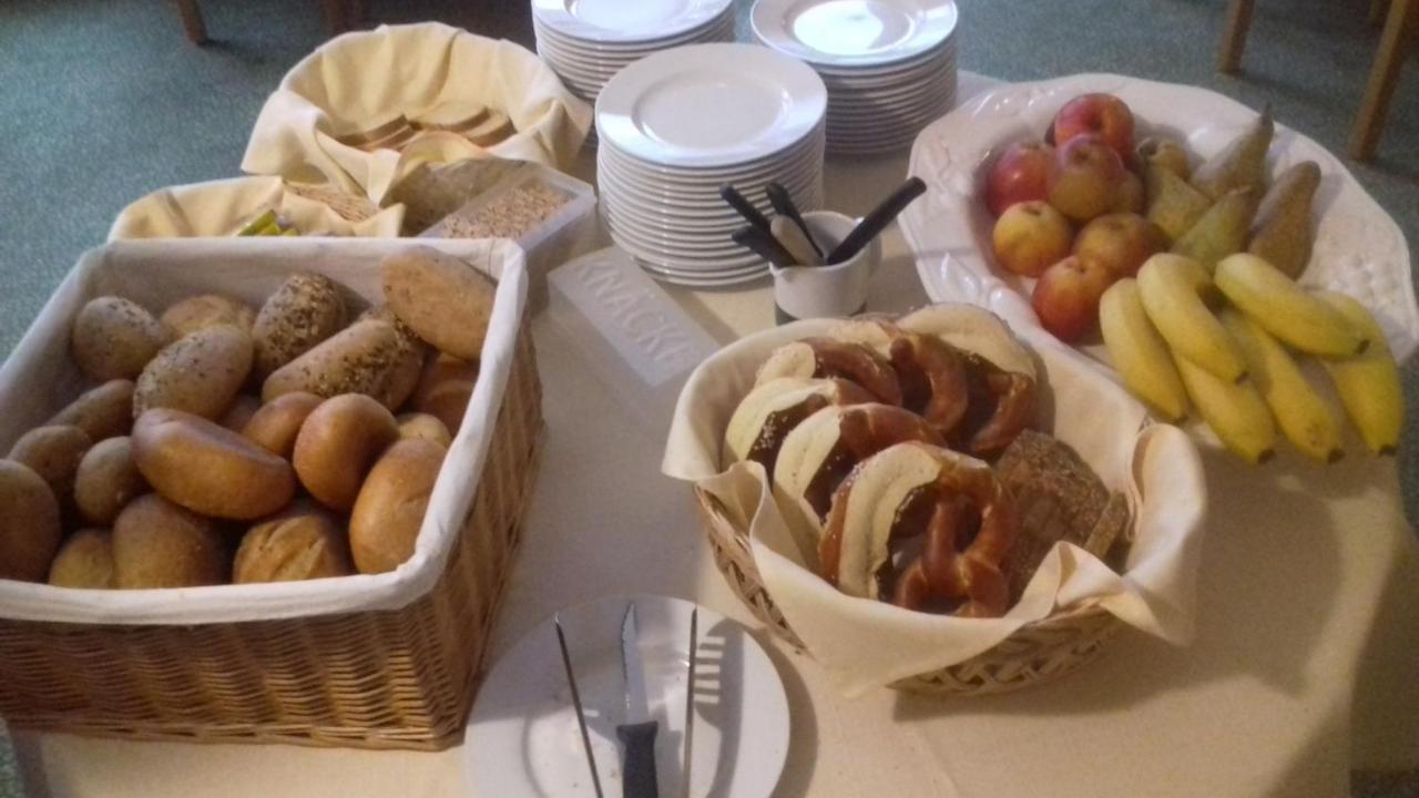 Hotel Am Bad Τούμπινγκεν Εξωτερικό φωτογραφία